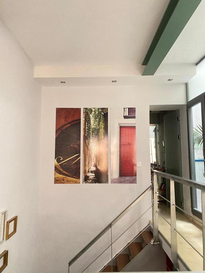 Alegria Sevilla Urban Luaran gambar
